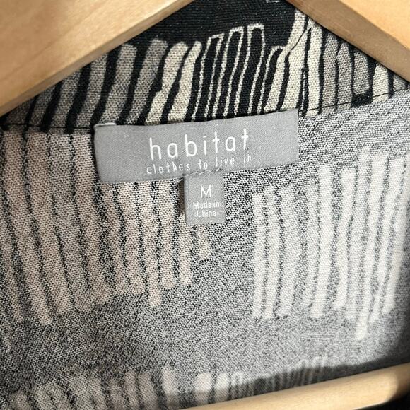 Habitat Clothes To Live In Button Front Tunic Top Womens M Black Lagenlook Artsy - Picture 6 of 10